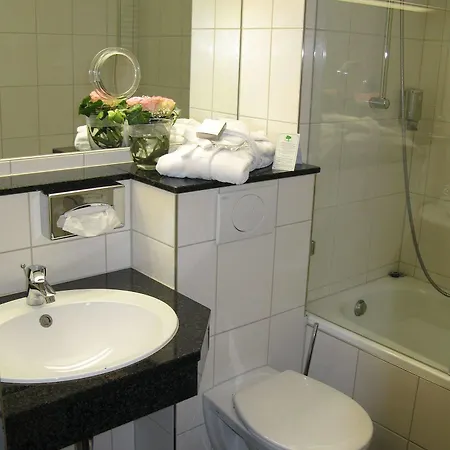 Halbersbacher. Parkhotel 3* Biedenkopf