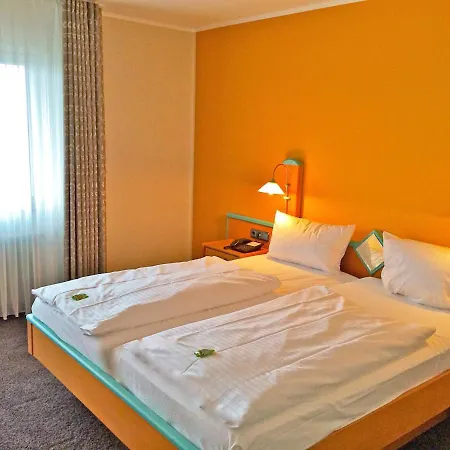 Hotel Halbersbacher. Parkhotel